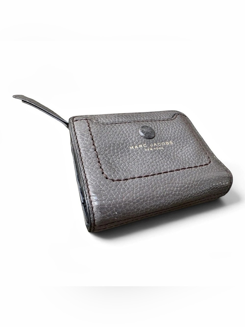 Marc Jacobs Empire City, Mini Compact Leather Coin Wallet in Gray - Picture 5 of 10